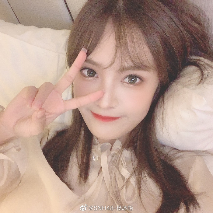 偶像美少女SNH48-杨冰怡迷人写真美照欣赏