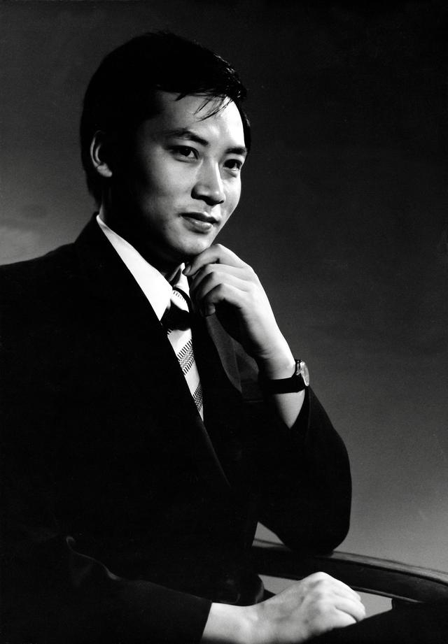 80年代电影演员迟重瑞,罕见生活老照片,最接近原著的唐僧扮演者