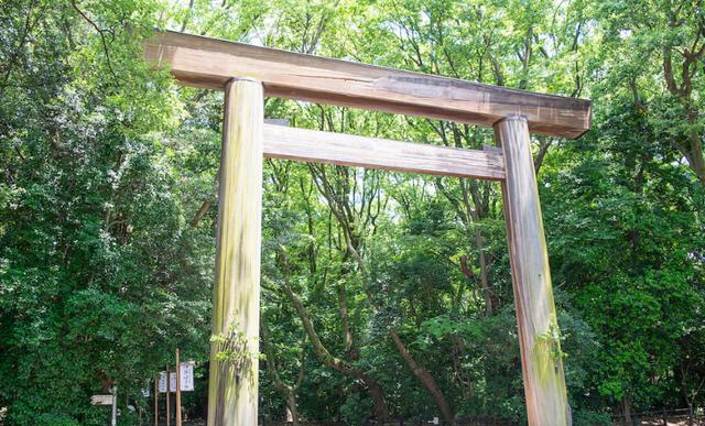 日本传说之旅,探索神器“草薙剑”,进入神秘历史遗迹!