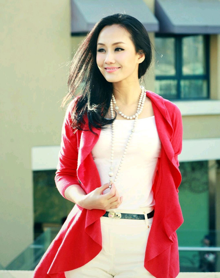 李颖写真大片 演绎都市丽人