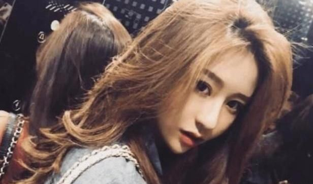 抖音四美现状:莉哥被封杀,代古拉k人气火爆,她重新站了起来