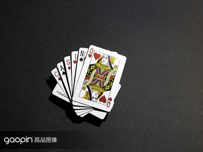 过年家家都会玩的扑克,你未必了解它的真相|扑克|黑桃|方块_新浪新闻