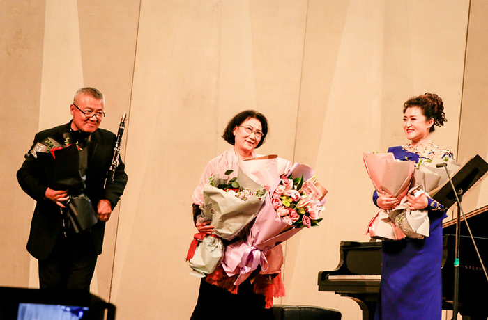胡适熙教授从教55周年音乐会举行 13位歌唱家9位钢琴家同台演出