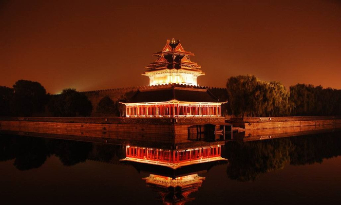 每年数百万游客,都希望故宫开启夜景灯,建国70周年能如大家愿吗