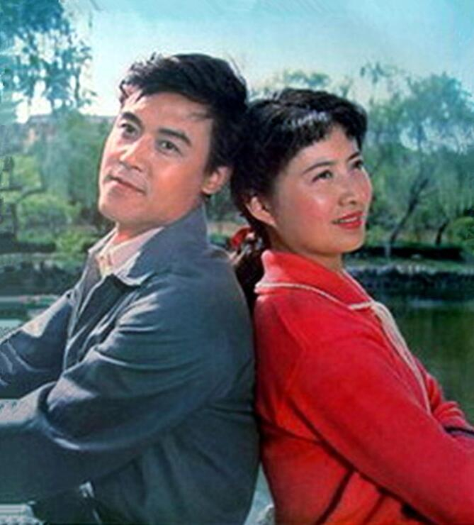 1980年代女影星高英，罕见剧照老照片，因电影《燕归来》而出名