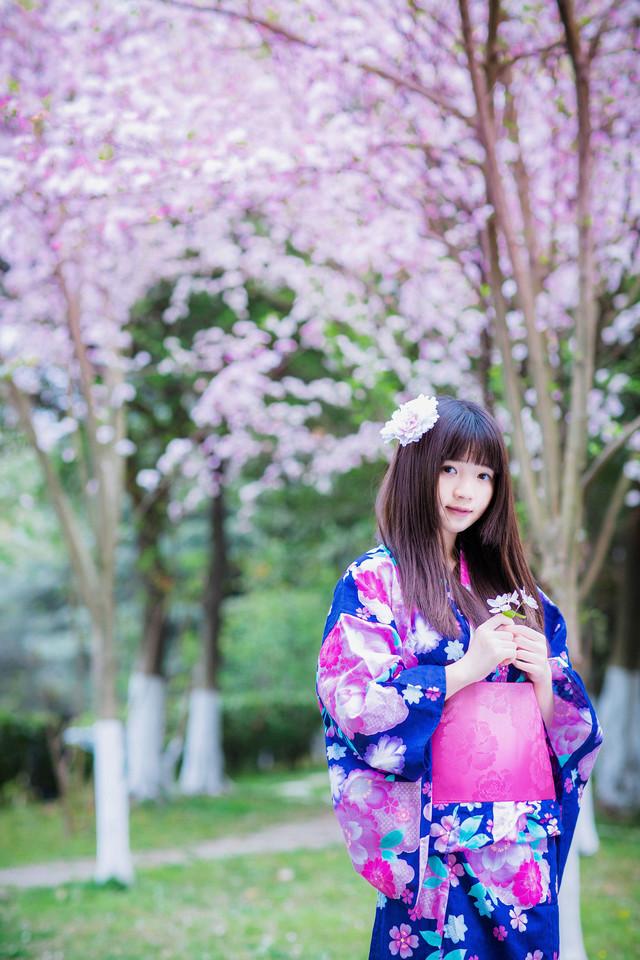 美图分享：日本和服小萝莉，户外高清写真 