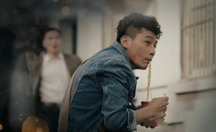 在远方:晓鸥走出洗手间,小心思若隐若现,姚远背后拥抱:好想你