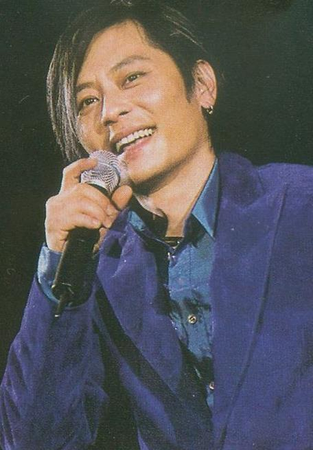 王杰1992年唱的这首歌,竟然把他坎坷的一生唱成了现实