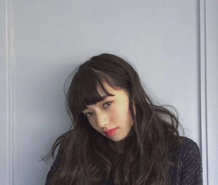 霓虹麻豆小松菜奈,丧丧的厌世脸也很讨喜的啊!|_新浪新闻