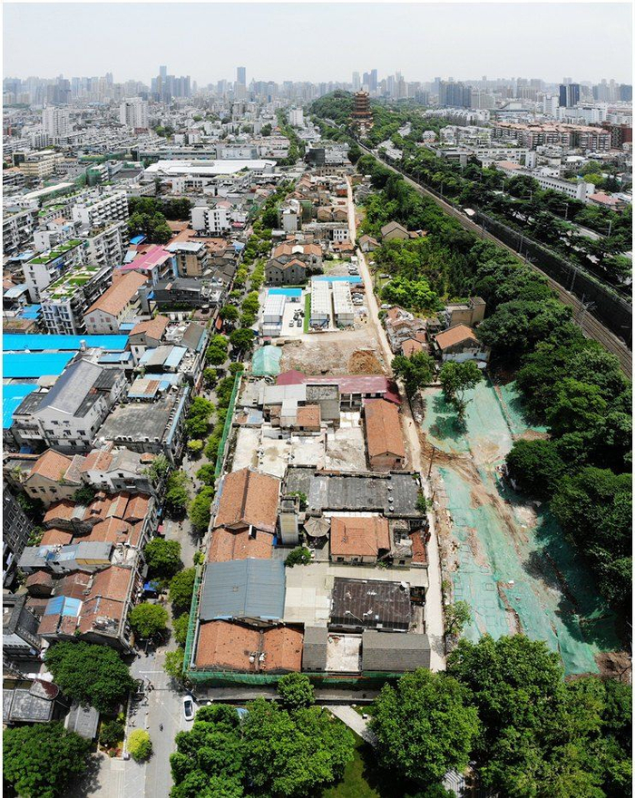 在武汉长江中轴右岸核心地区航拍武昌老城区
