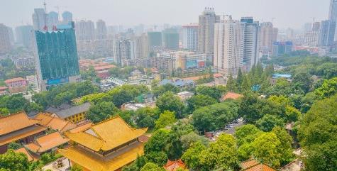 武汉唯一的皇家寺院，距今已有1600多年历史，但香火却不及归元寺