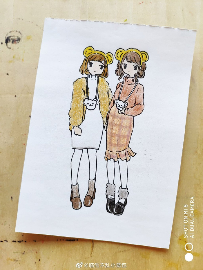 秋季闺蜜姐妹花焦糖色甜蜜穿搭简笔画教程