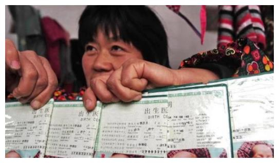 2008年出生的“奥运五胞胎”轰动全国,父母没钱养他们,现状如何