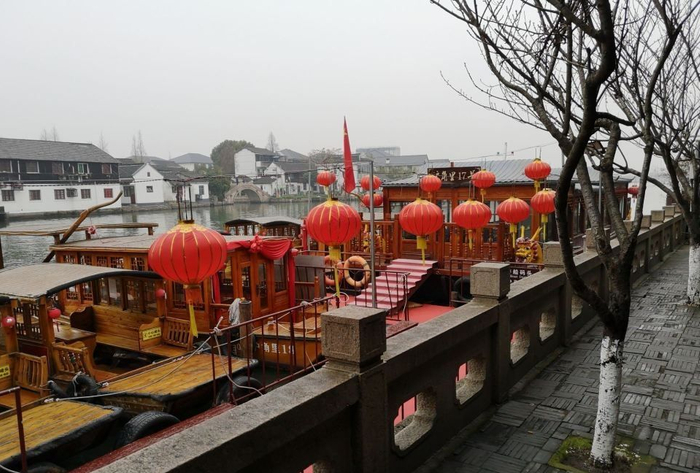 实拍上海朱家角古镇，典型江南水乡古镇，外国人旅游打卡圣地|珠溪园|朱家角古镇|艺术馆