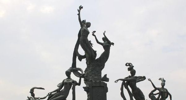 为什么我国凄美的爱情神话故事,大多跟“七仙女”相关呢?