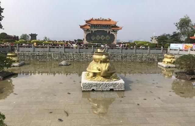 深圳凤岩古庙,最早用来救济穷人的地方!|凤凰山|凤凰_新浪新闻