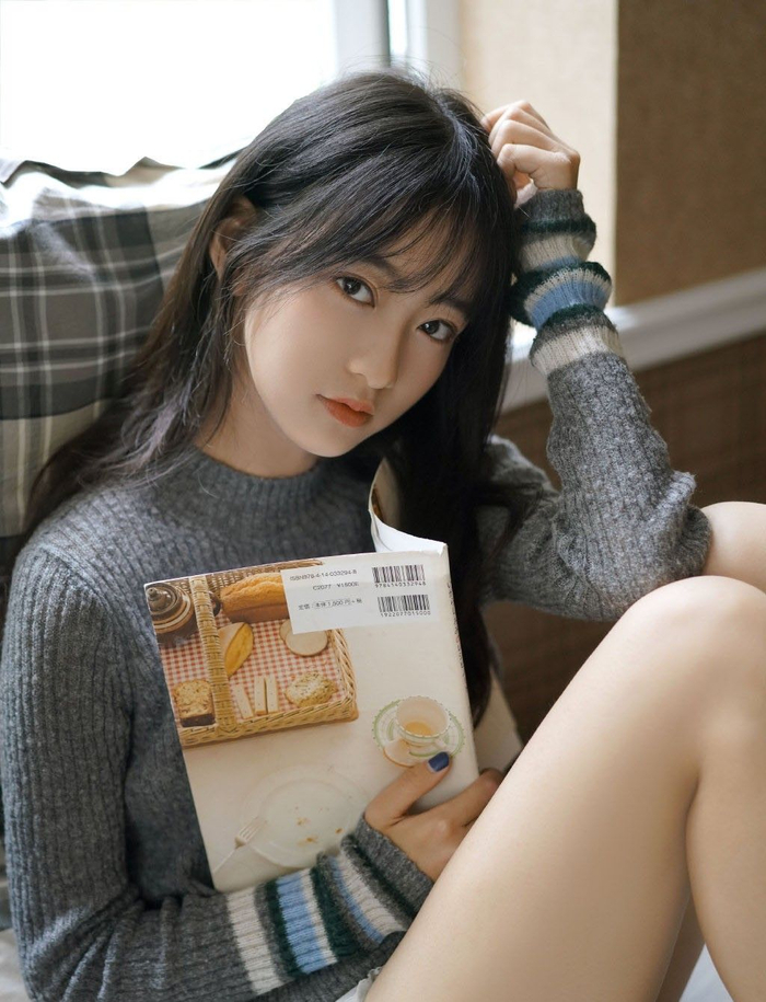 美女系列：性感尤物美女撩人长腿大胆私房写真|_新浪新闻