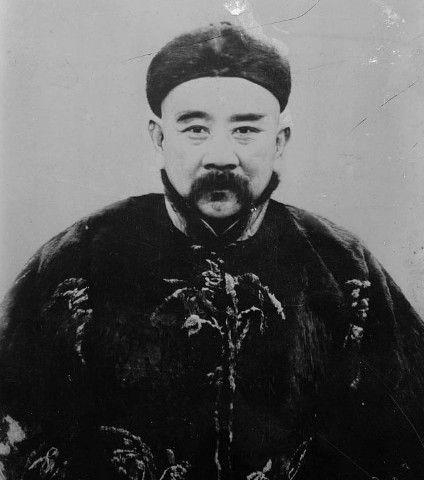 拥立溥仪复辟的张勋,长江巡阅使,有多大权力,多少军队?