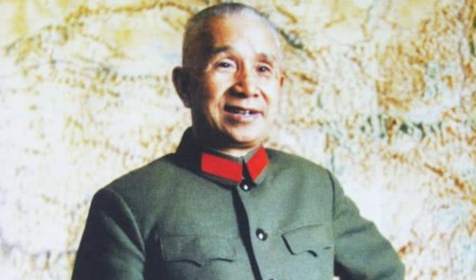 粟裕为何拒绝接受元帅军衔他是这样回答的，让人敬重无比