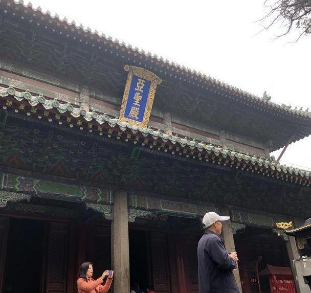 去邹城，游孟庙，感受孟子的浩然之气_新浪新闻