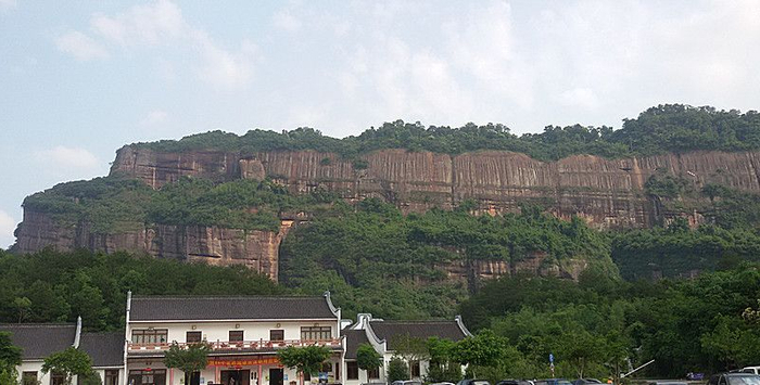 韶关的丹霞山,让人最拍案惊奇的是阳元石和阴元石(附旅行攻略)