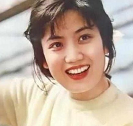 她是《闯关东》中的大黑丫头,曾经私生活不检点,如今信佛忏悔|土匪|丁嘉丽|孙红雷|朱开山|老金沟_新浪娱乐_新浪新闻