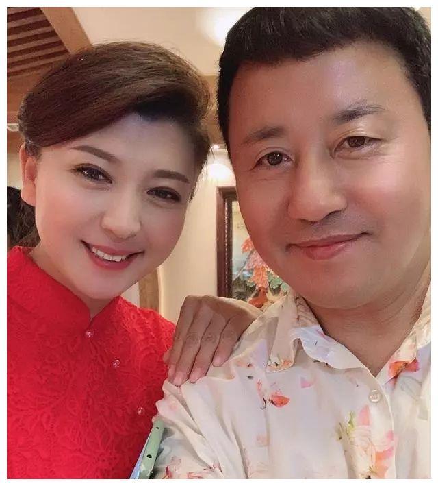 王长贵第一任妻子图片