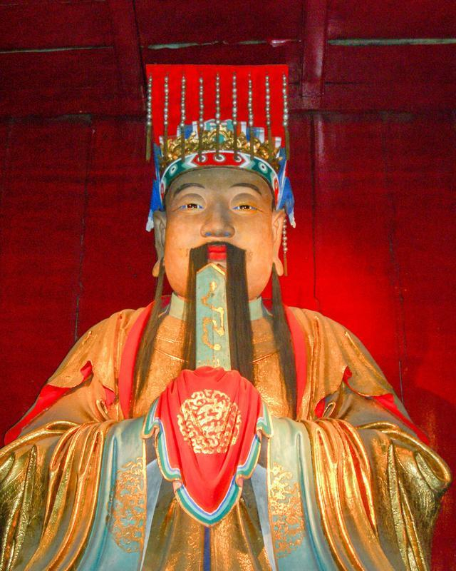 历史上的刘备到底是个什么样的人辛弃疾评价:男儿到死心如铁|刘备|吕布|曹操_新浪新闻