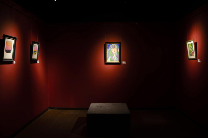 观花:刘婷婷“花与少女”系列作品即将在上海漆艺博物馆开展