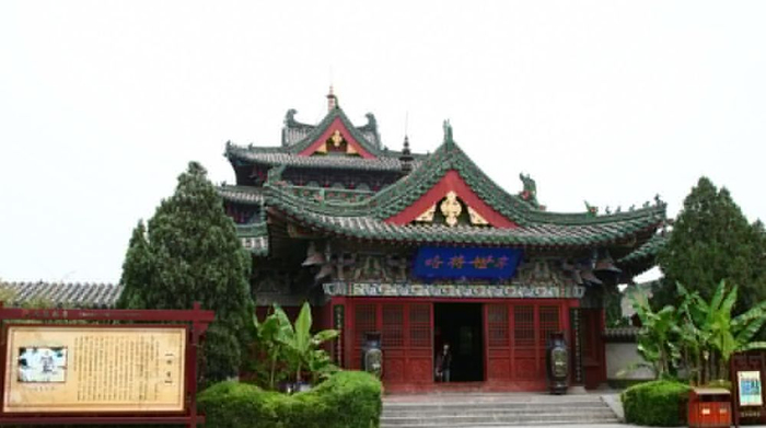 中国古建筑的屋顶形式——歇山顶,富于变化,高峻凝重|山顶|歇山|庑殿顶|重檐|屋顶_新浪新闻