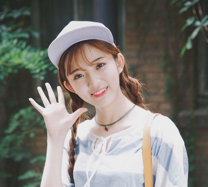 北京林业大学校花甜美笑容私房照片,清新脱俗与众不同