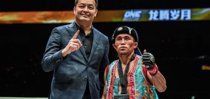 "草原狼"和喜格图:2019两场全胜,明年冲击冠军挑战权