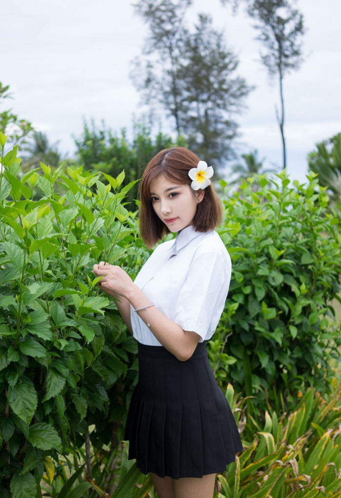 杨晨晨sugar清纯可爱学生妹生活照图片__财经头条