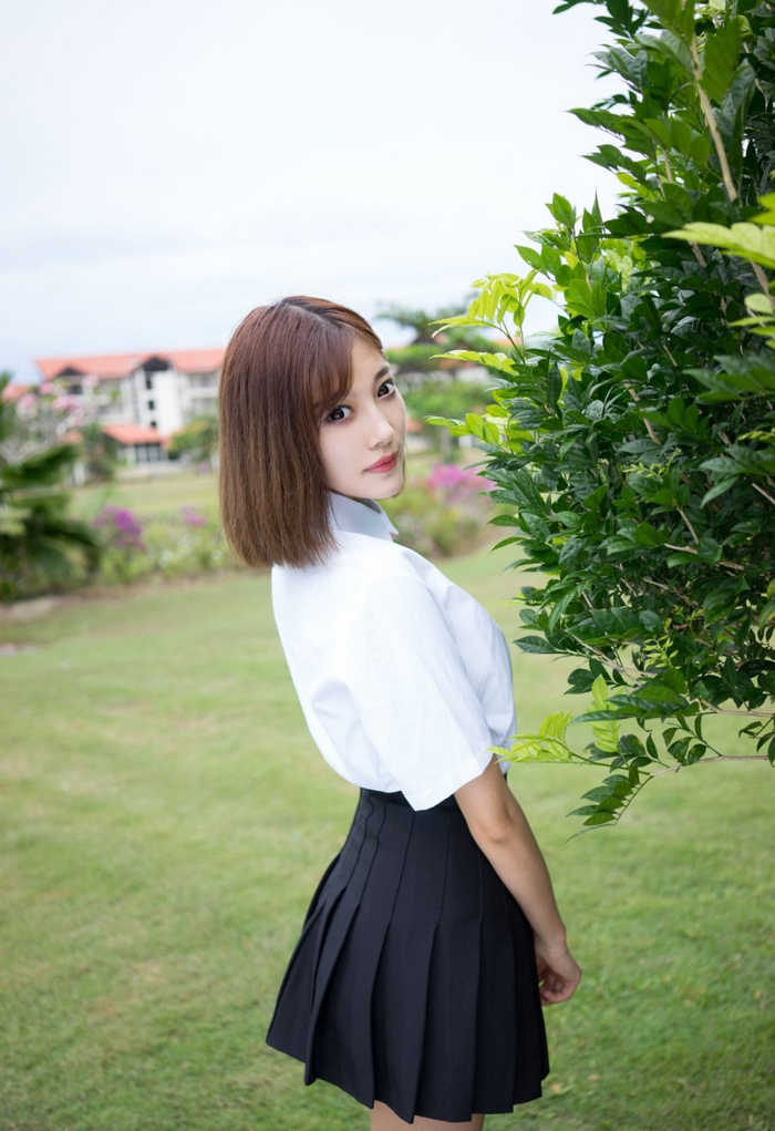 杨晨晨sugar清纯可爱学生妹生活照图片__财经头条