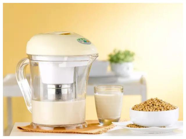 网友评选出"最鸡肋厨房用品"前10名,你家有几个?