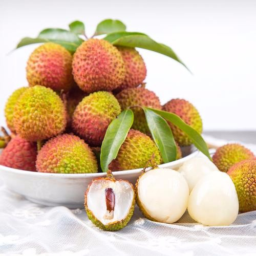吃了那么多的荔枝北方的朋友你会挑选荔枝吗?是否还把荔枝叫荔枝?|_新浪新闻