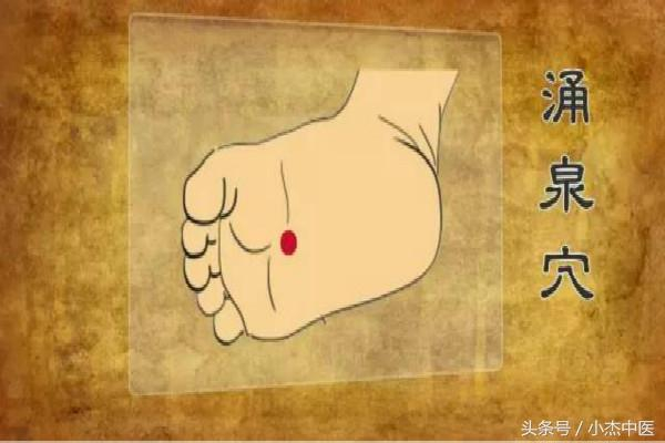 三个可以消暑的穴位，每天按一按，清心安神