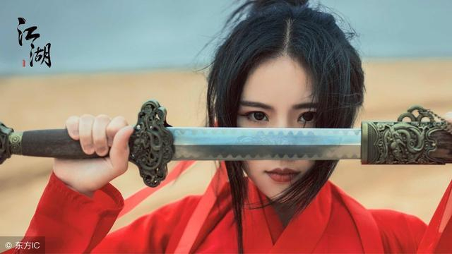 每日十首经典诗词推荐：要斩楼兰三尺剑，遗恨琵琶旧语