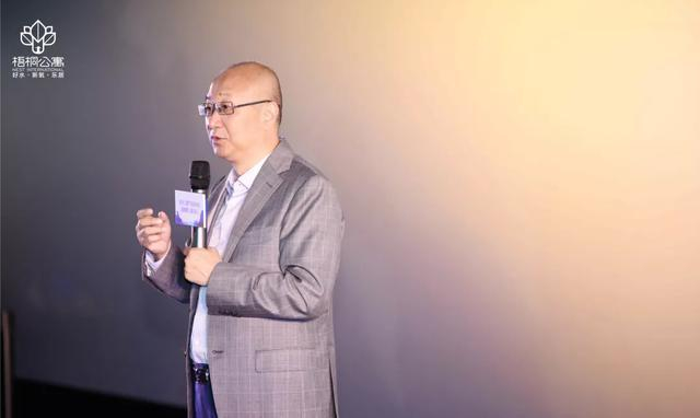 万通集团创始人冯仑将领衔推动“全球秦商总会”的成立|冯仑|梧桐公寓|万通|总会|创始人_新浪新闻