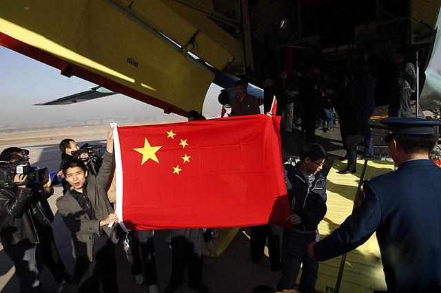 中国撤侨行动全部免费让世界点赞,但唯有这一次是收费!
