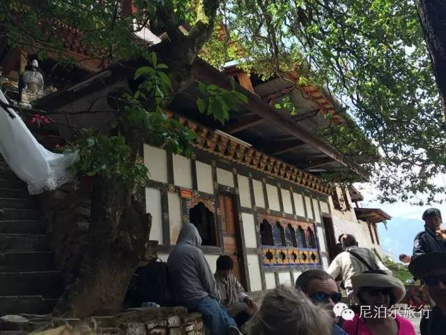 不丹虎穴寺:佛像开口说话要求被供奉在绝壁|寺庙|虎穴寺|山门|不丹|莲花生_新浪新闻
