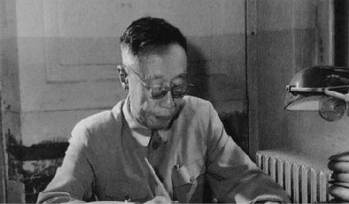 末代皇妃文绣:从平民到后妃,中国历史上第一个和皇帝离婚的妃子
