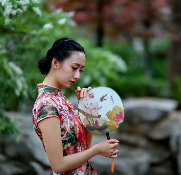 让AI对话像流水般自然：深入大模子Streaming手艺焦点源码