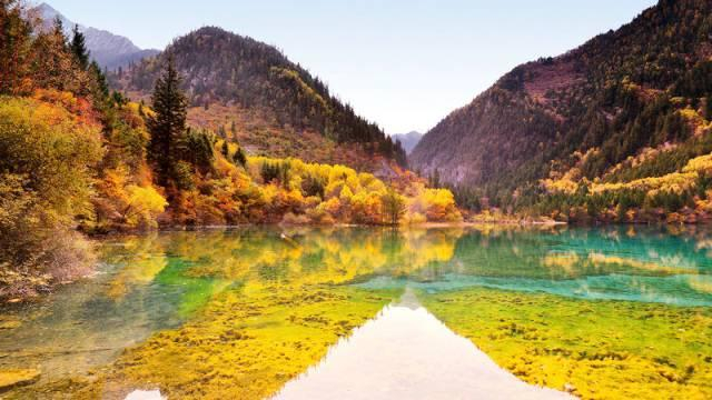 初秋中国最美的30个旅行地，美过九寨沟的居然是……