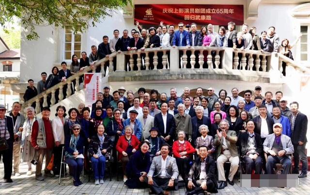据了解,上影演员剧团于1953年9月4日正式成立,最初的地址是在南京西路