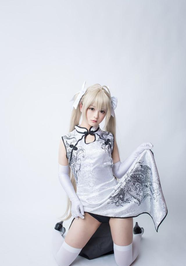 cosplay 缘之空之在悠视奸下拍旗袍照的穹妹