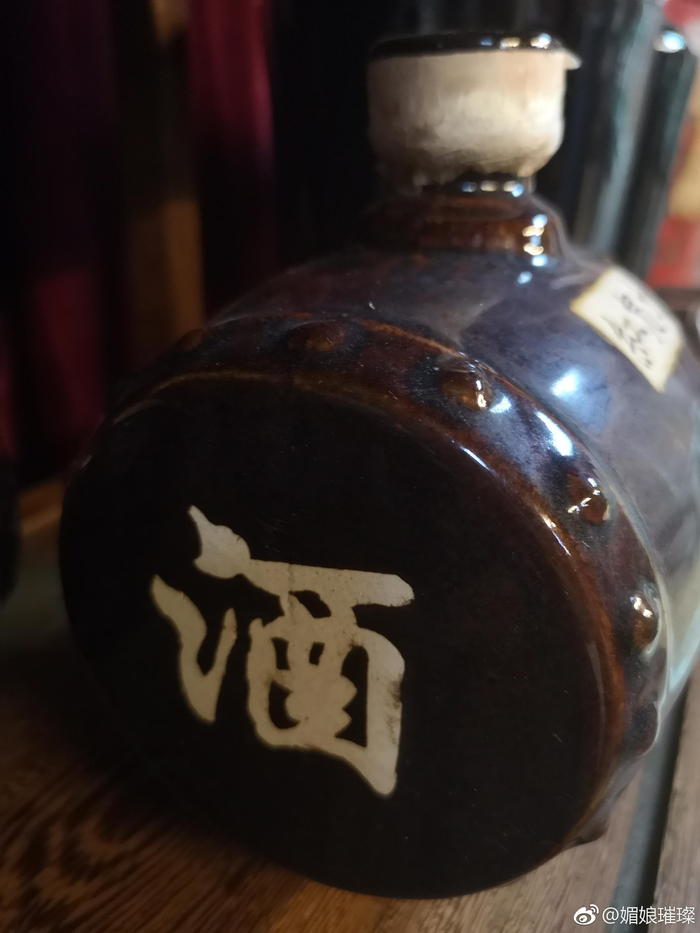 好文,写酒文章,全篇不见一个