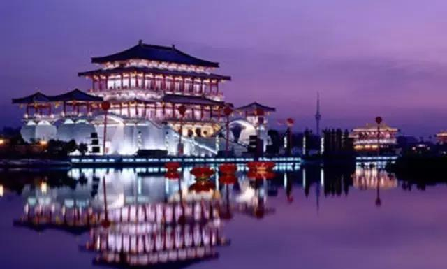 秦川八百里,上下五千年,自古帝王州,屈指数长安。|八百里|回民街|秦川_新浪新闻