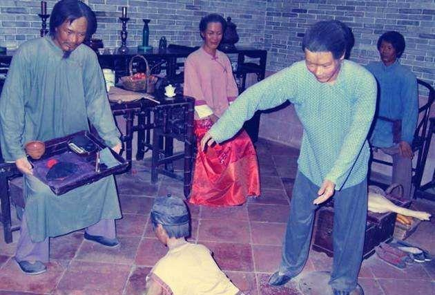 民间认干亲为何爱认常姓或刘姓的人家,能认神鬼当干爹吗