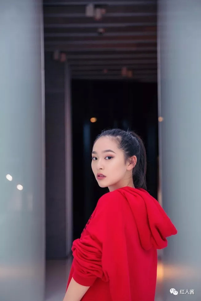 红人酱丨高天妮，2018年，北电、上戏高分录取的才华少女，前途不可估|北电|上戏|高分